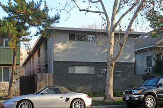 2717 O St in Sacramento, CA - Building Photo - Building Photo