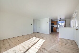3020 E Bijou St, Unit #5B in Colorado Springs, CO - Foto de edificio - Building Photo