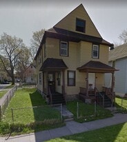 79 Hazelwood Ter, Unit 1