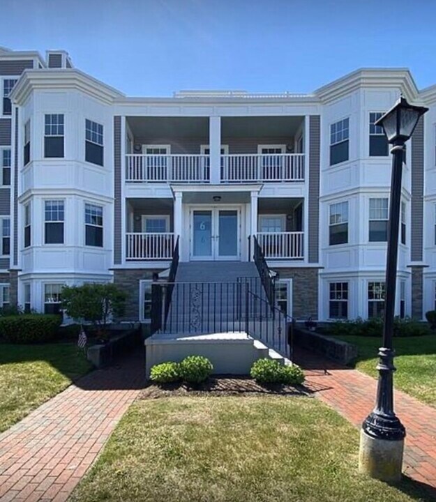 15 Park Ave in Hull, MA - Building Photo
