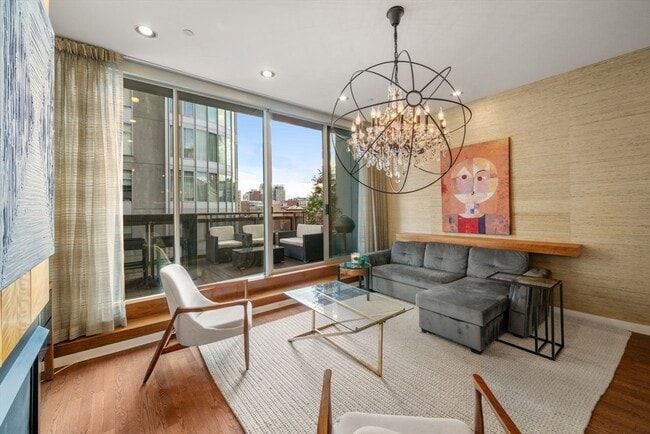 88 Kingston St in Boston, MA - Foto de edificio - Building Photo