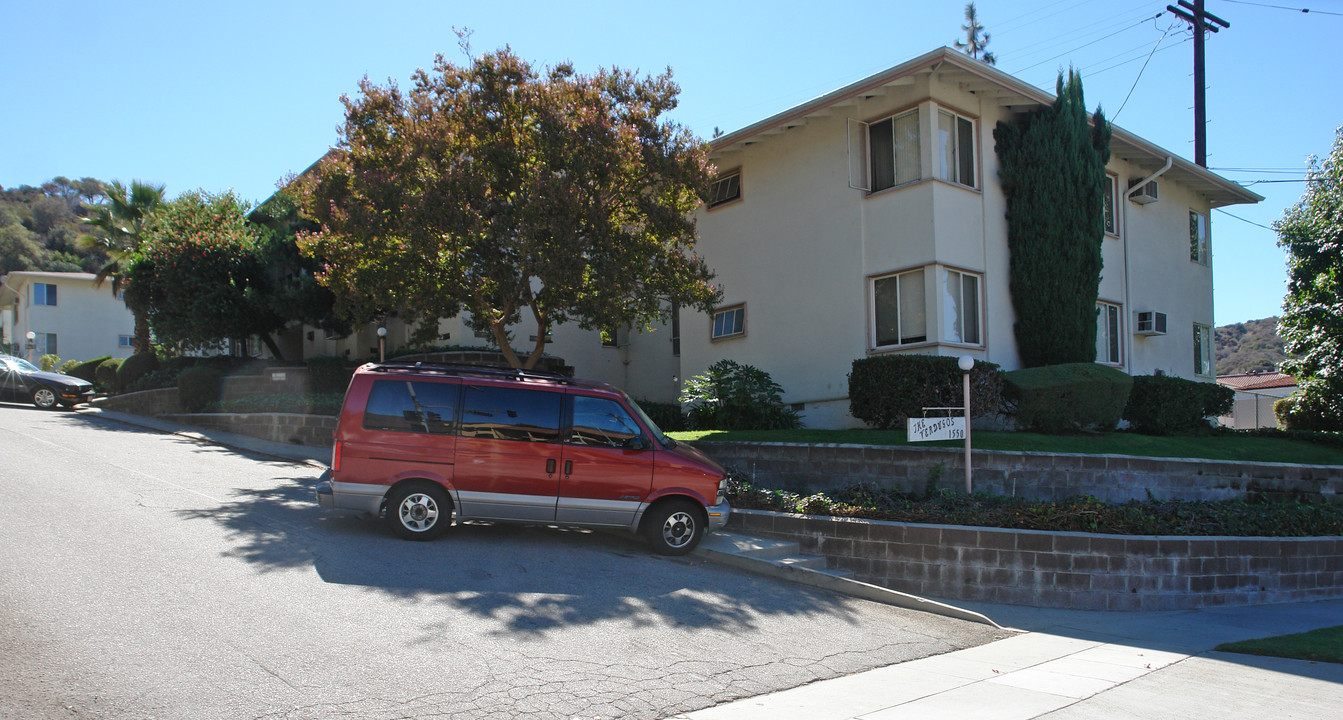 1550 Verdugo Rd in Glendale, CA - Building Photo