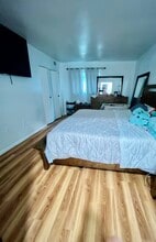 9705 Kings Crown Ct, Unit 1 in Fairfax, VA - Foto de edificio - Building Photo