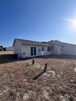 1514 Clearlake Rd in Cocoa, FL - Building Photo