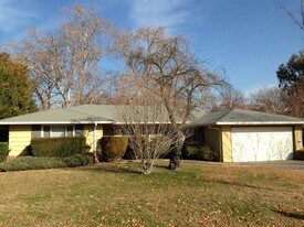 3521 Los Alamos Way in Sacramento, CA - Building Photo