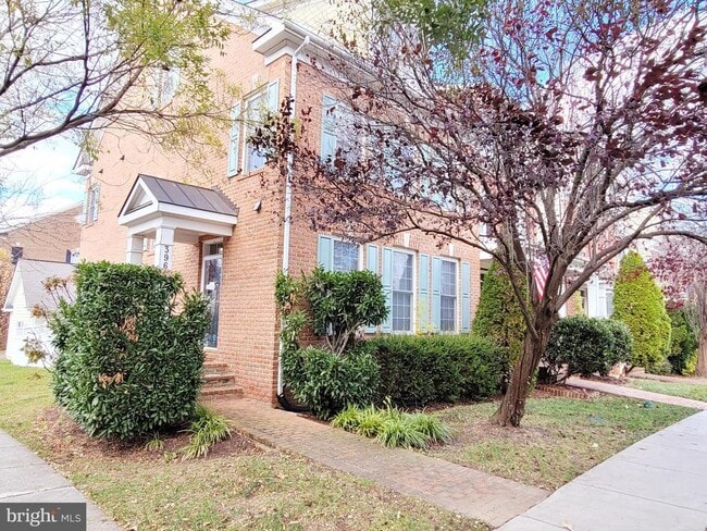 property at 3960 Addison Woods Rd