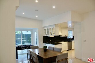 1265 Bienveneda Ave in Los Angeles, CA - Building Photo - Building Photo