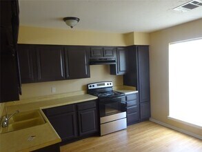 7411 Bahia Ln in Missouri City, TX - Building Photo - Building Photo