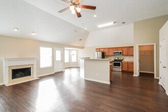 1918 Portview Dr in Spring Hill, TN - Building Photo - Building Photo