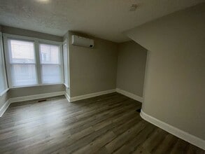 45 Cameron St in Moncton, NB - Building Photo - Building Photo