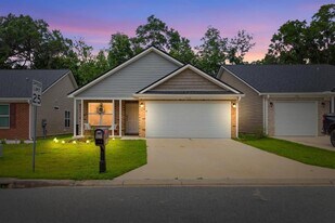 6198 Jordans Pass Dr in Tallahassee, FL - Building Photo