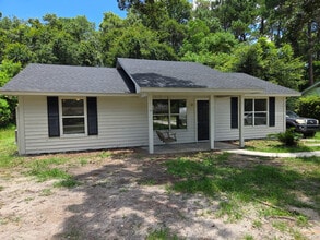 11 Sunny Pl in Beaufort, SC - Building Photo - Building Photo