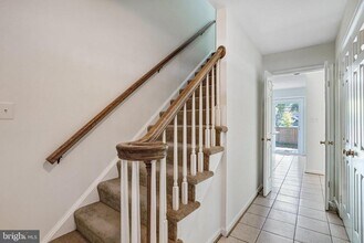 6031 Mayfair Ln in Alexandria, VA - Building Photo - Building Photo