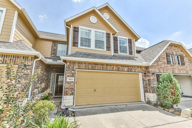 property at 8513 Sunset Loch Dr