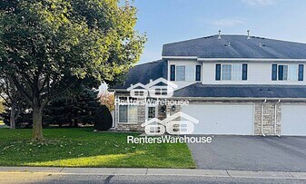 17119 Eastwood Ave in Farmington, MN - Building Photo