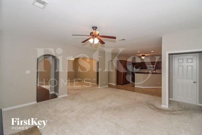 6111 Lubiani Valley Dr in Arlington, TN - Building Photo - Building Photo