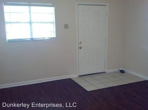 415 E Romana St in Pensacola, FL - Foto de edificio - Building Photo