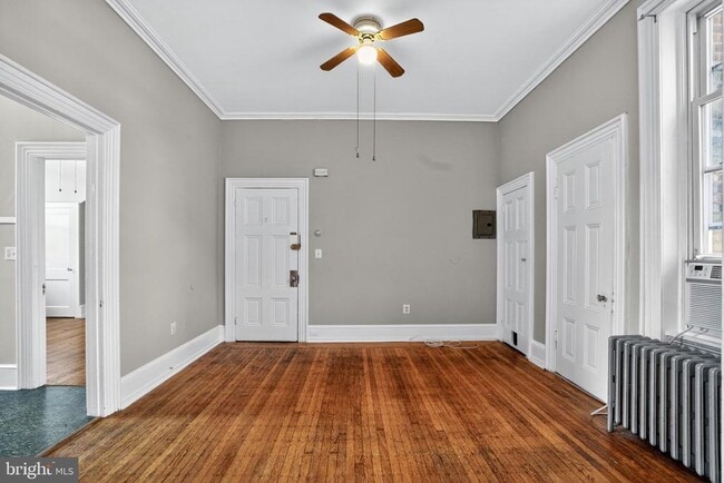 property at 1005 N 6th St