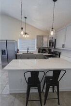 32811 CR-473 in Leesburg, FL - Foto de edificio - Building Photo