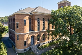 Governor Wolf Apartments in Easton, PA - Building Photo - Building Photo