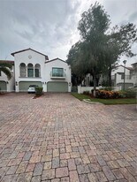 4425 Hidden Harbour Terrace, Unit G in Fort Lauderdale, FL - Building Photo