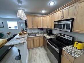 45 Sheridan Dr NE in Atlanta, GA - Foto de edificio - Building Photo