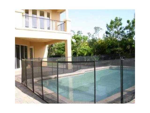 664 Edgebrook Ln in West Palm Beach, FL - Building Photo - Building Photo