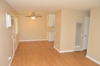 1154 Magnolia Ave-Unit -#4 in Chico, CA - Building Photo - Building Photo