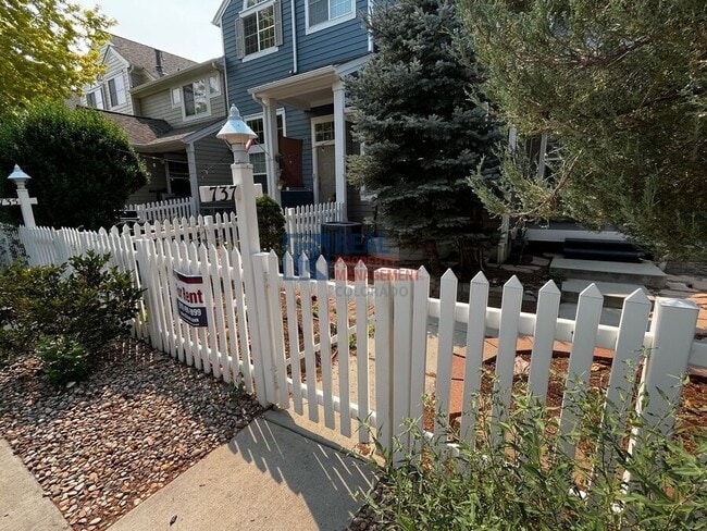 property at 737 Snowberry St