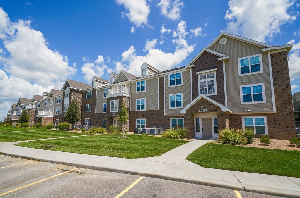 Stoney Pointe Apartment Homes in Wichita, KS