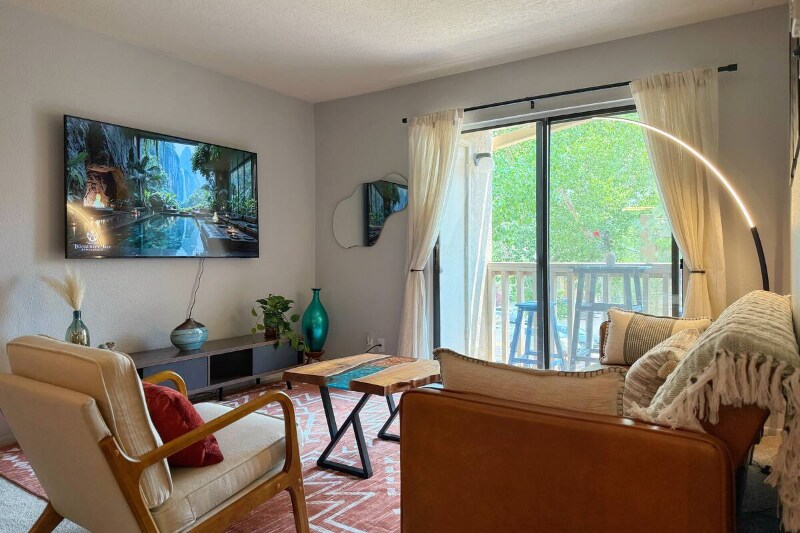 941 Calle Mejia in Santa Fe, NM - Building Photo