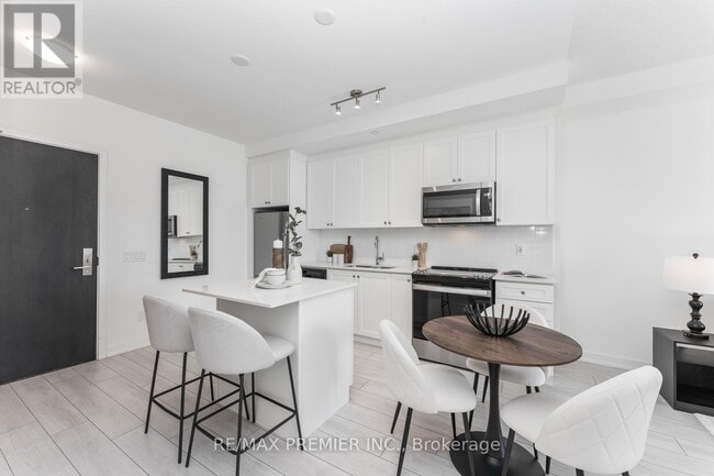 property at 55-355 Duke St W