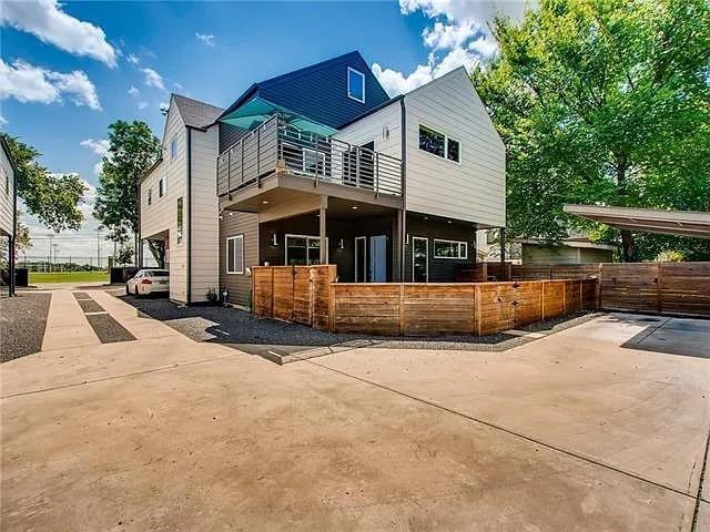 402 W 51st St in Austin, TX - Building Photo