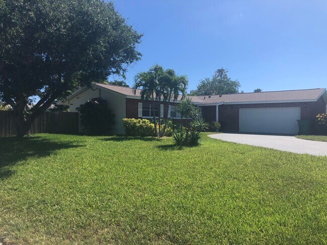 232 Terrace Shores Dr in Indialantic, FL - Building Photo - Building Photo