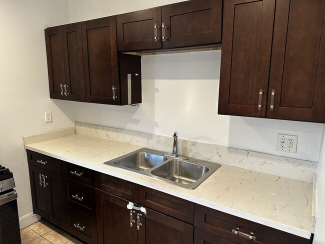 property at 13202 S Penrose Ave