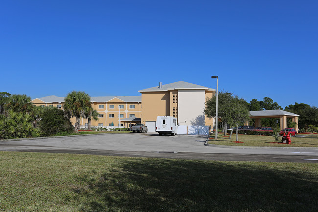 Villa Seton in Port St. Lucie, FL - Building Photo - Building Photo