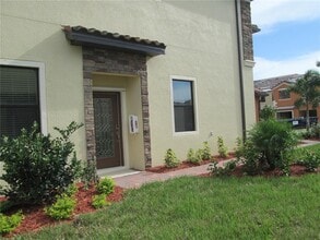 20209 Lagente Cir in Venice, FL - Building Photo - Building Photo