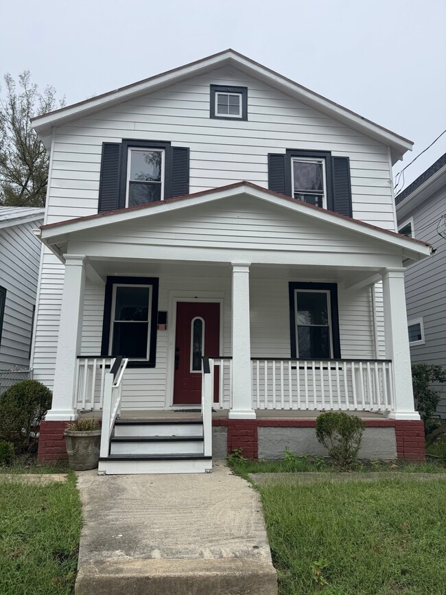property at 1226 N 36th St