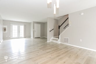 8 Ute Ct in Middle River, MD - Foto de edificio - Building Photo