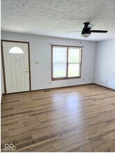 1043 Mikes Way in Greenwood, IN - Building Photo - Building Photo