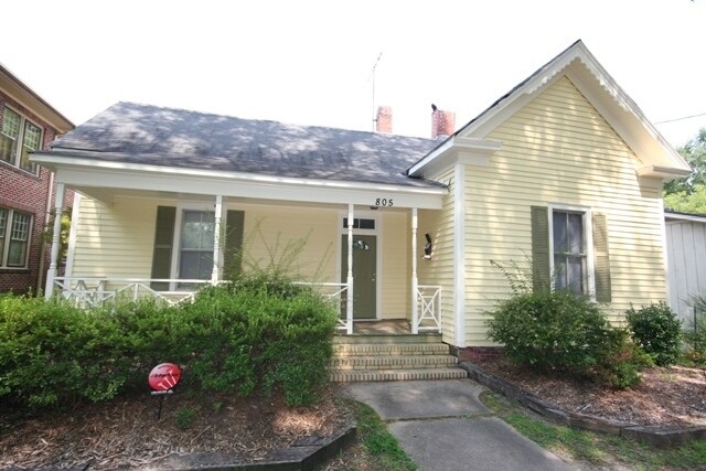 805 N Buchanan Blvd in Durham, NC - Building Photo
