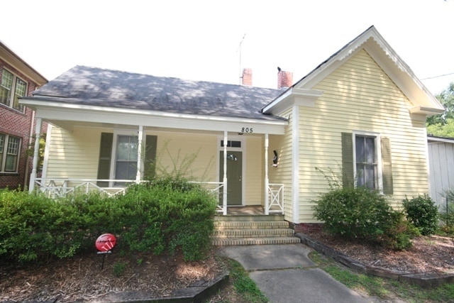 property at 805 N Buchanan Blvd