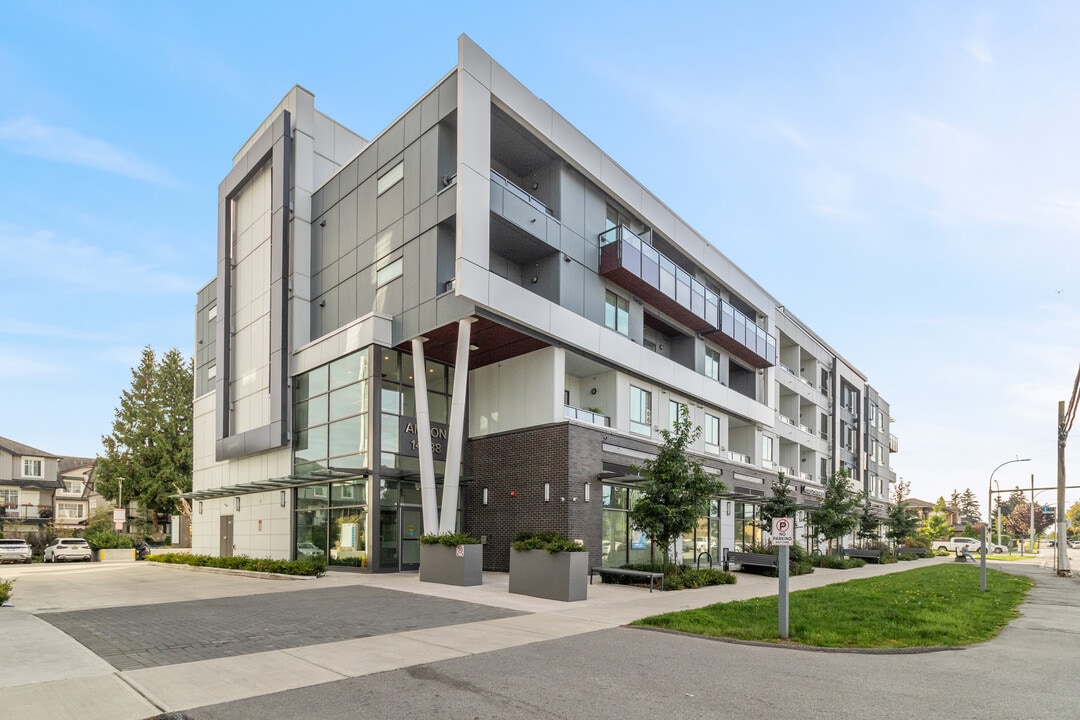 14438 72 Av in Surrey, BC - Building Photo