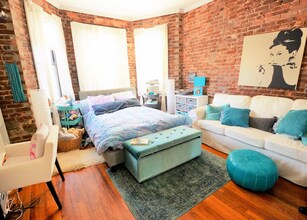 20 Hemenway St, Unit 35 in Boston, MA - Building Photo - Building Photo