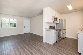 Sienna Place Apartments in Manteca, CA - Building Photo - Building Photo