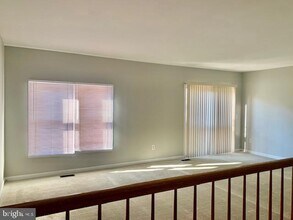 14320 Winding Woods Ct in Centreville, VA - Building Photo - Building Photo