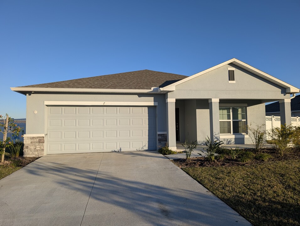 376 Citrine Lp in Kissimmee, FL - Building Photo