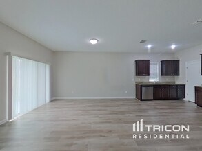 15121 Sora St in Mascotte, FL - Building Photo - Building Photo