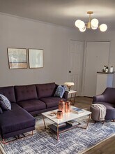 4201 Las Virgenes Rd, Unit 114 in Calabasas, CA - Foto de edificio - Building Photo