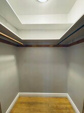 2025 N Lavergne Ave, Unit 2A in Chicago, IL - Building Photo - Building Photo